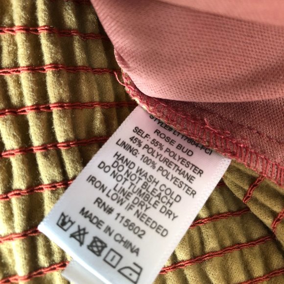 LUSH FAUX LEATHER CROPPED TOP - Picture 3 of 6